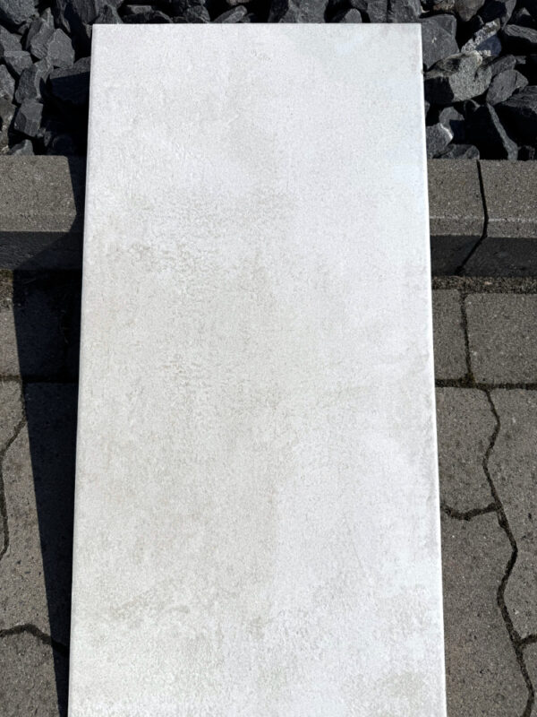 Produktbild der Marazzi Bodenfliese Lavea 30x60 white