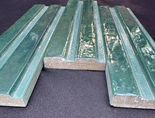 Produktbild für die Fotogalerie glänzenden Wandfliese Marazzi Lume Emerald Rake
