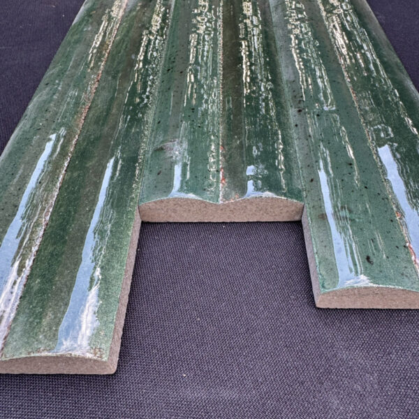 Produktbild für die Fotogalerie glänzenden Wandfliese Marazzi Lume Green Struttura 3d Swing