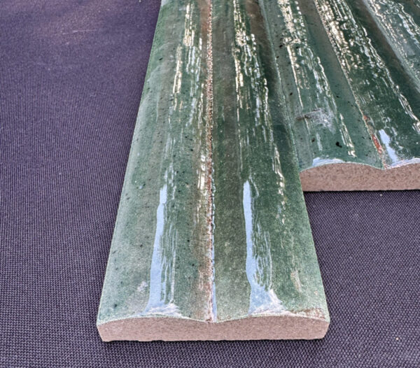 Produktbild für die Fotogalerie glänzenden Wandfliese Marazzi Lume Green Struttura 3d Swing