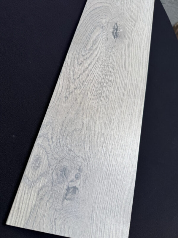 Produktbild der Fliese in Holzoptik 15,5x62 Ligna Grey